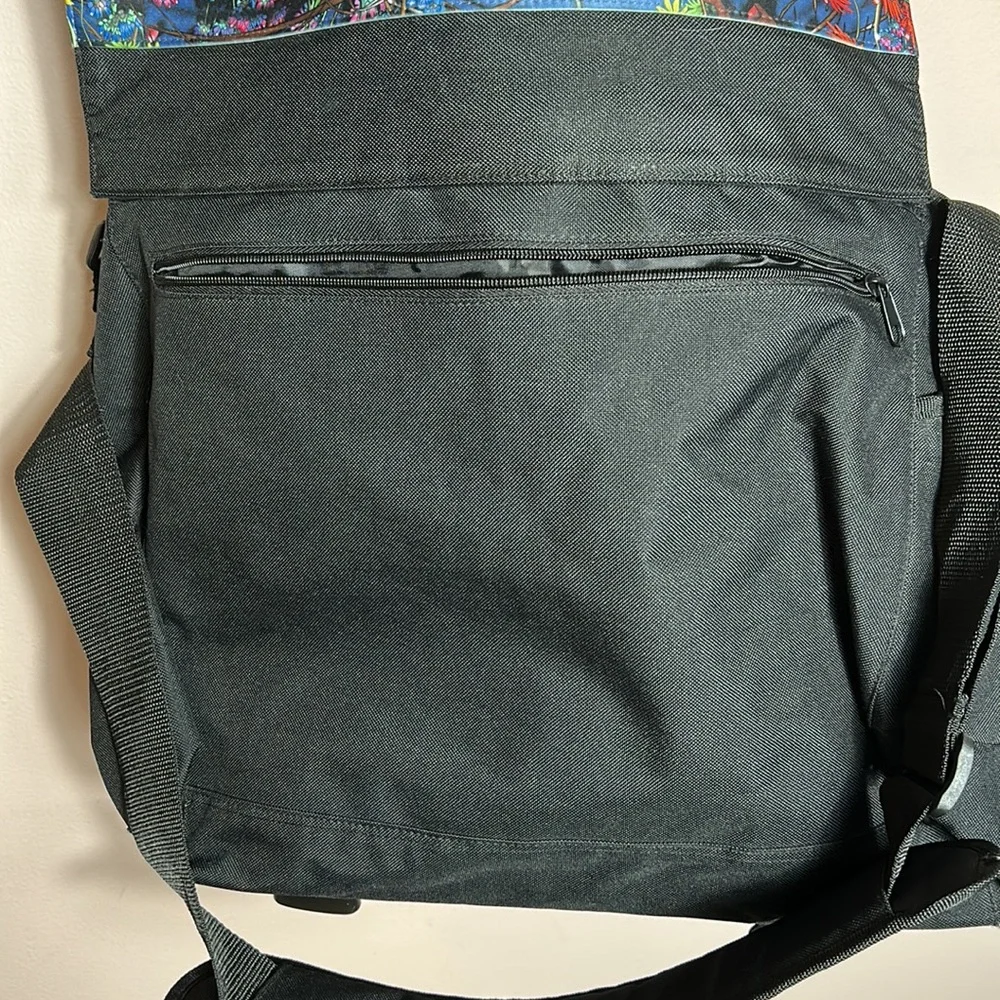 Miguel Paredes Miami Based Artist Anime Japanese Messenger bag Rare